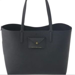Marc By Marc Jacobs Metropolitan Tote in Black